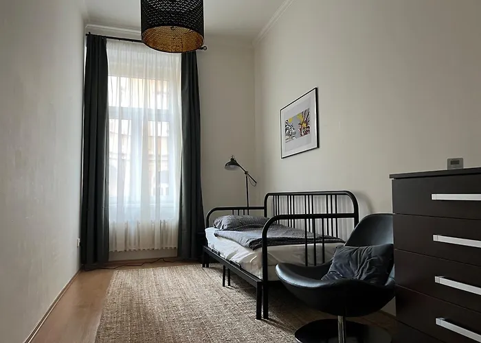 Apartman Raisova 1180