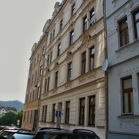 Apartman Raisova 1180 Karlovy Vary Exterior photo